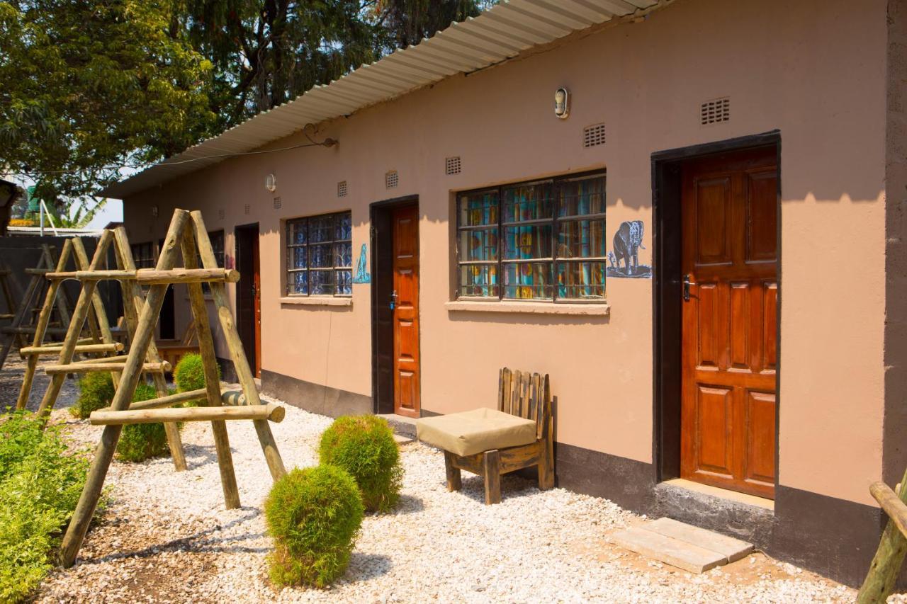 Hostel Lusaka Backpackers Exterior foto