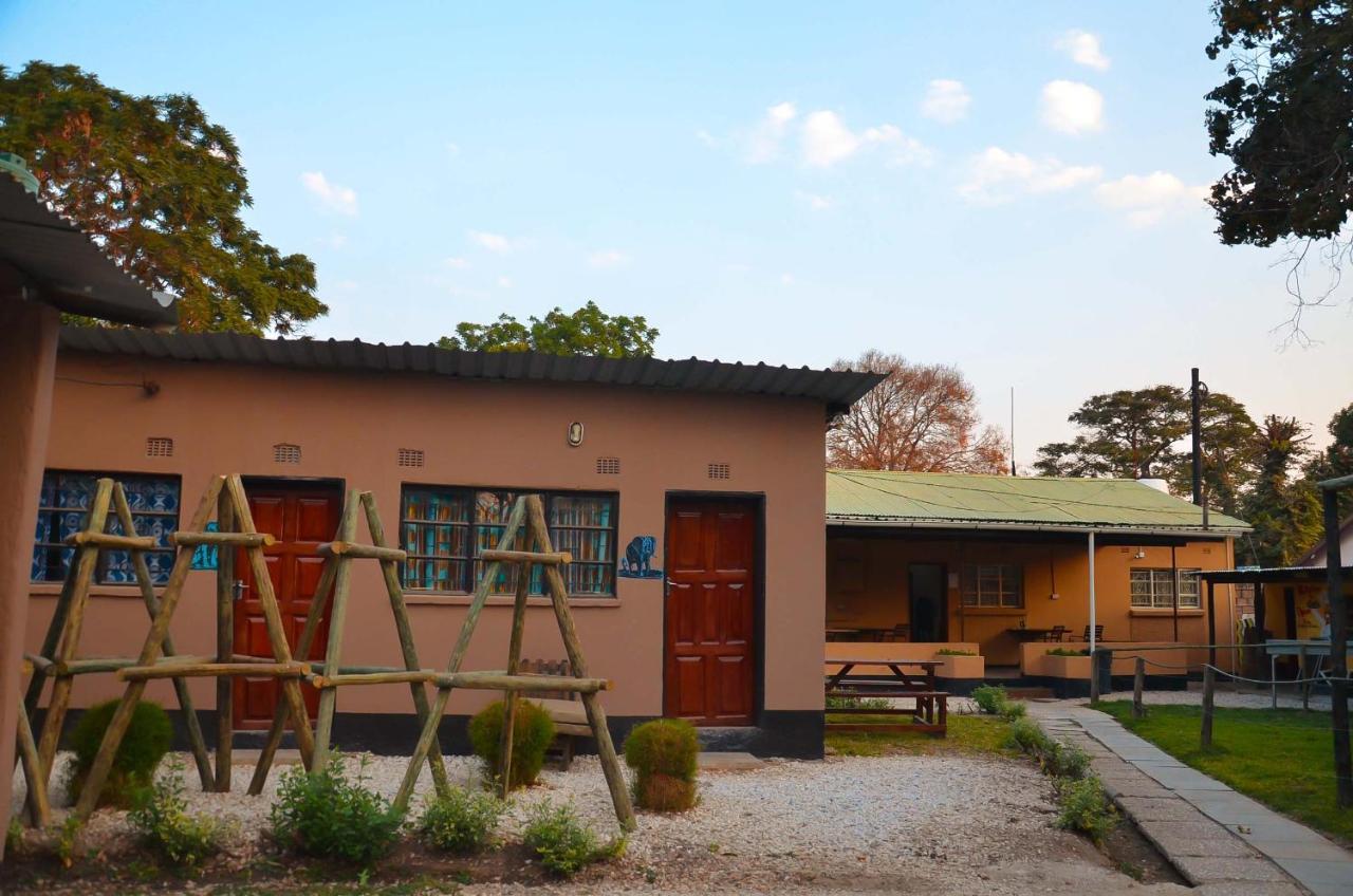 Hostel Lusaka Backpackers Exterior foto